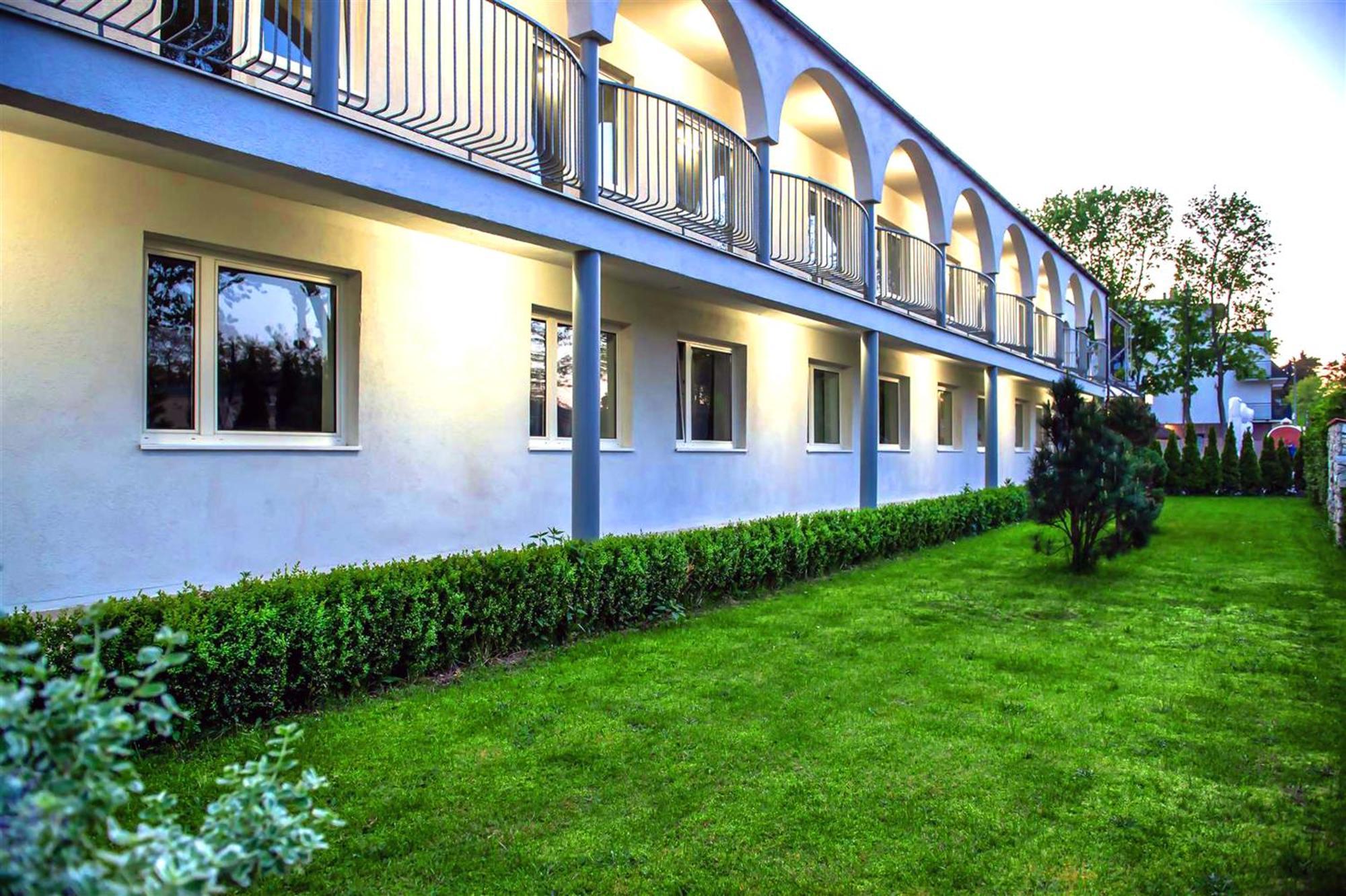 Hotel Neptun Jastrzębia Góra Exterior foto